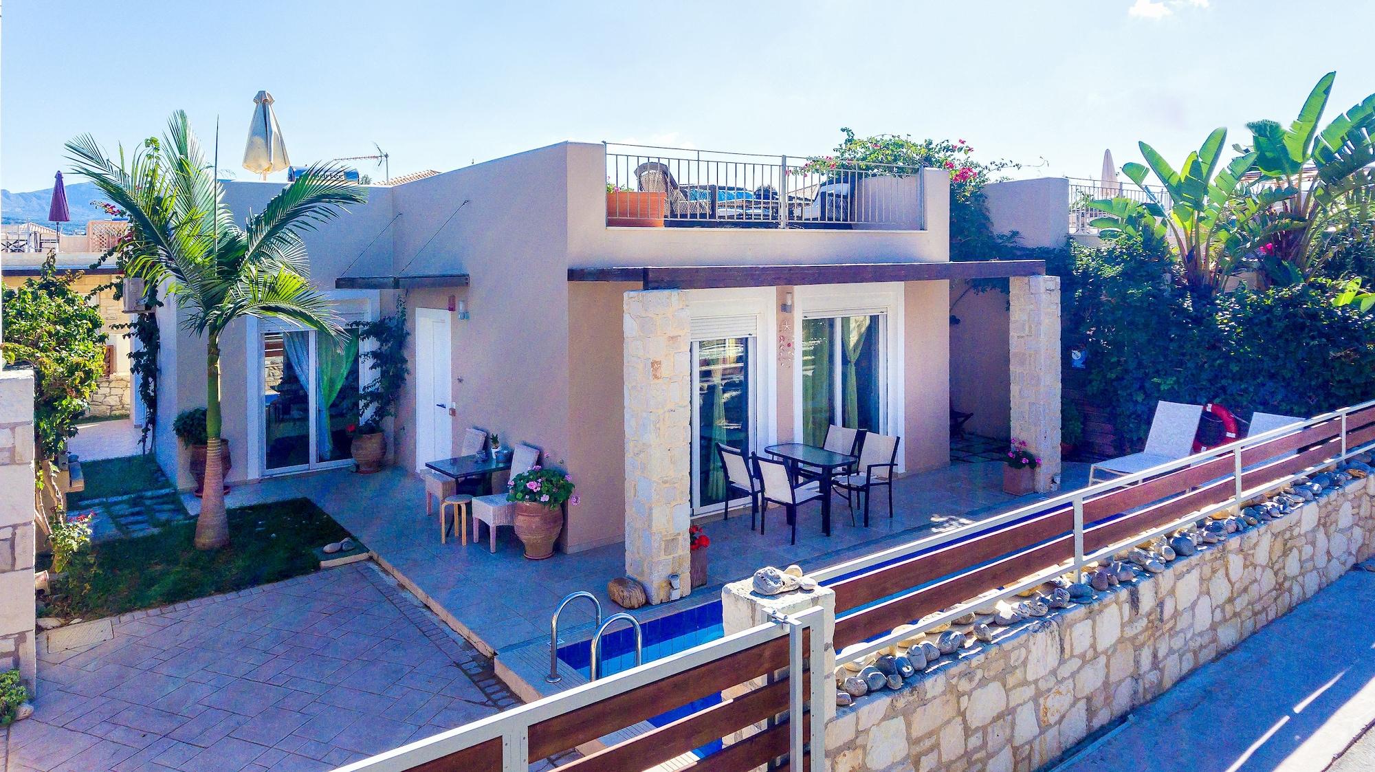 Azure Beach Kíssamos Екстериор снимка
